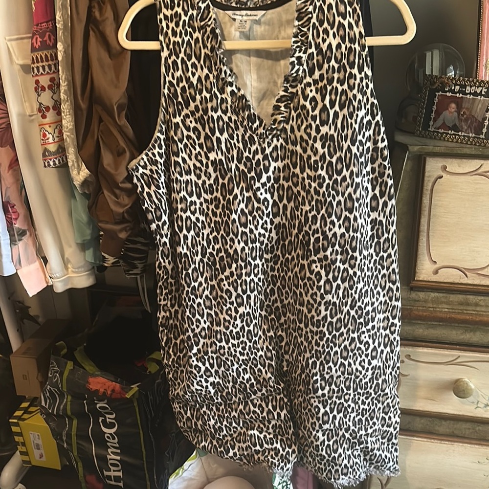 Tommy Bahama Black and White Ruffled Mini Dress medium - Picture 2 of 3